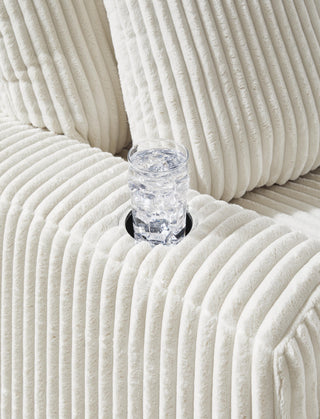 Lindyn Chaise Velvet
