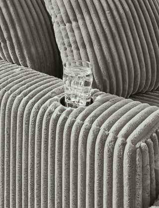 Lindyn Chaise Velvet