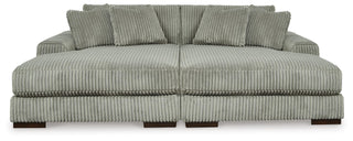 Lindyn Super Chaise Velvet