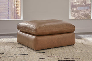 Emilia 3-Piece Sectional and 2 Ottomans