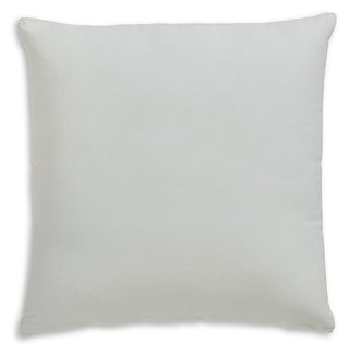 Gyldan Pillow