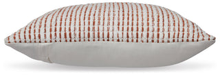 Nashlin Pillow (4/CS)