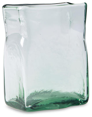 Taylow I/O Vase (3/CS)