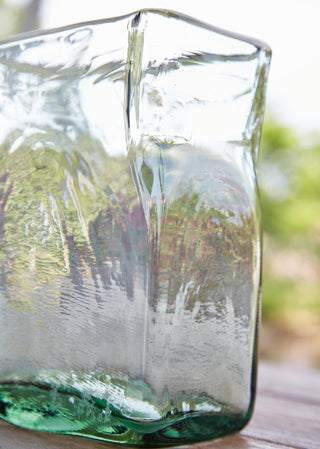 Taylow I/O Vase (3/CS)