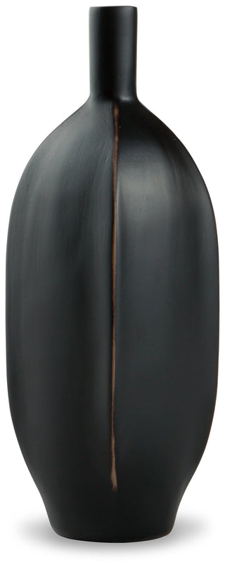 Rhaveney Vase (3/CS)