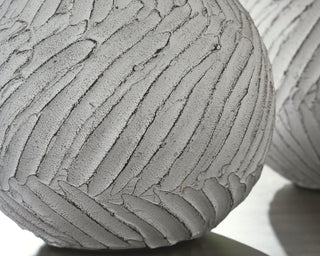 Shelvie Vase
