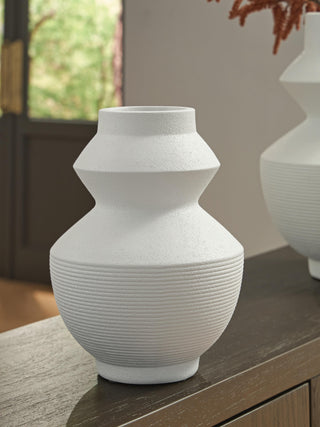 Naveen Vase