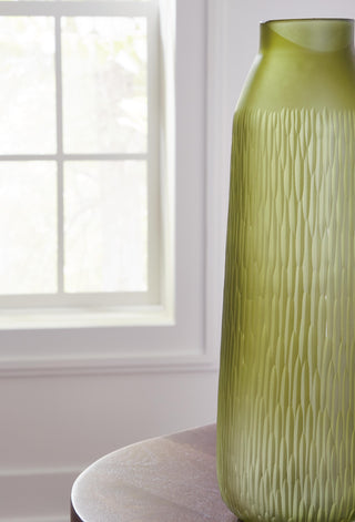 Scottyard I/O Vase