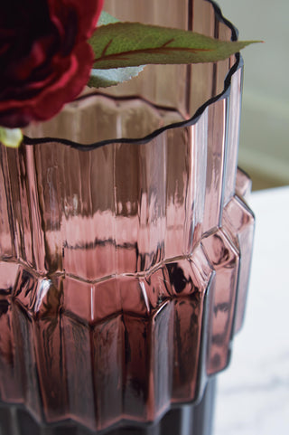 Dorlow I/O Vase (2/CS)