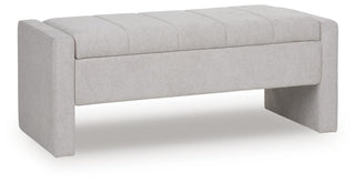 Akselman Storage Bench