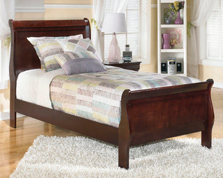 Alisdair Queen Sleigh Bed