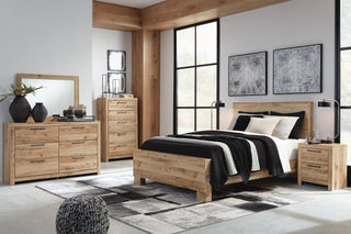Hyanna Queen Panel Bed, Dresser, and Nightstand