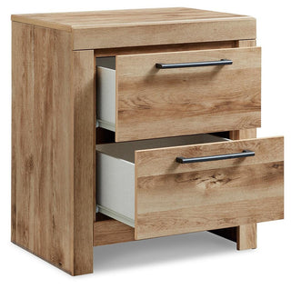 Hyanna Queen Panel Bed and Nightstand