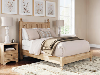Aleaport Queen Panel Bed