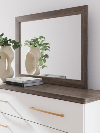 Kendanport King Platform Bed, Dresser, Mirror and Nightstand