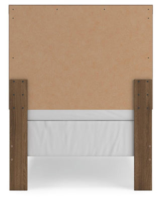 Broachmyn Queen Panel Bed