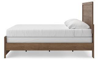 Broachmyn Panel Bed - Auburn, King