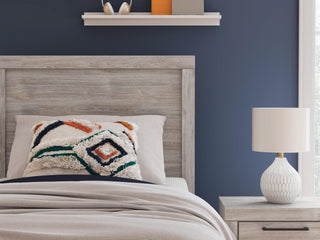 Broachmyn Queen Panel Bed