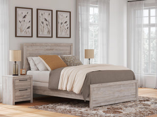 Broachmyn Queen Panel Bed