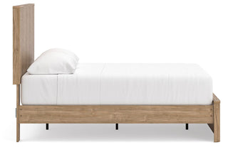 Gramburg Panel Platform Bed