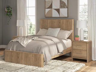 Gramburg Panel Platform Bed