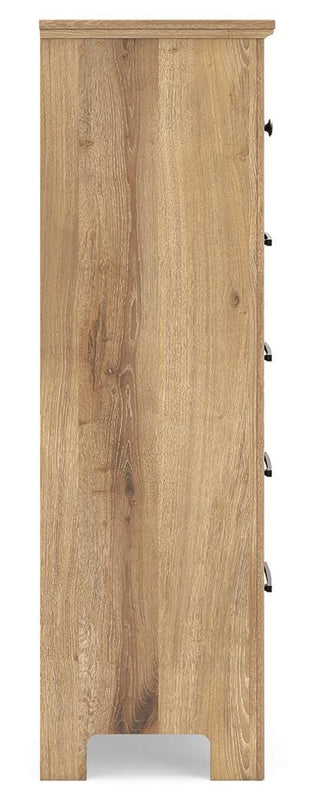 Makidern Five Drawer Chest