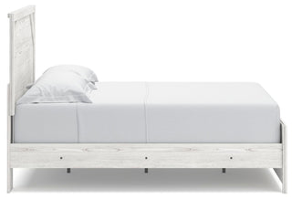Gerridan Queen Bed with Mirrored Dresser and Nightstand