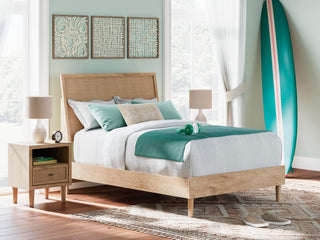 Cielden Queen Panel Bed