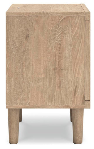 Cielden King Panel Bed, Dresser, Mirror and Nightstand