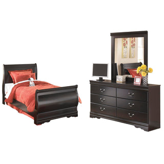 Huey Vineyard Full Sleigh Bed with Dresser and Mirror