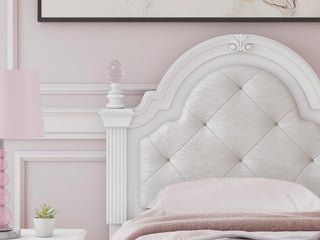 Kozlani Upholstered Panel Bed