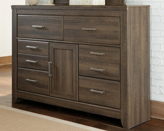 Juararo King Panel Bed, Dresser, Chest and 2 Nightstands