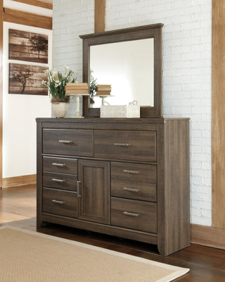 Juararo Queen Poster Bed, Dresser and Mirror