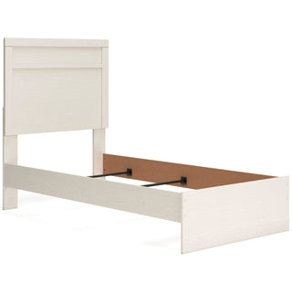 Stelsie Queen Panel Bed