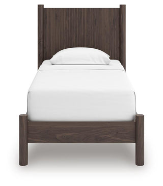 Pamytta Queen Panel Platform Bed