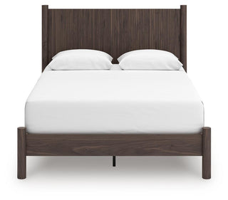 Pamytta Queen Panel Platform Bed