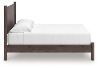 Pamytta Queen Panel Platform Bed
