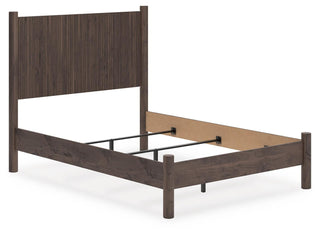 Pamytta Queen Panel Bed