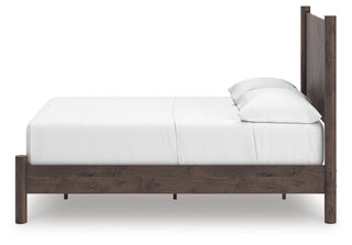 Pamytta Queen Panel Platform Bed