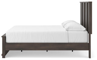 Shaehartin Queen Panel Platform Bed