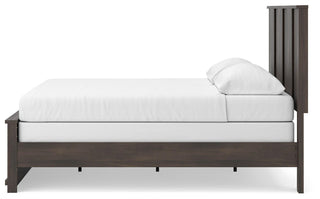 Shaehartin Queen Panel Bed