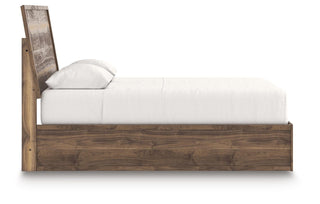 Chirason Queen Panel Bed, Dresser and Mirror