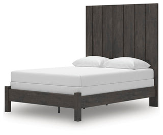 Fraluna Queen Panel Bed, Dresser, Mirror, and Nightstand