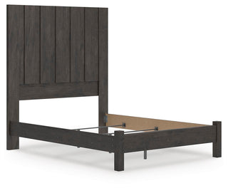 Fraluna Queen Panel Bed, Dresser, Mirror, and Nightstand