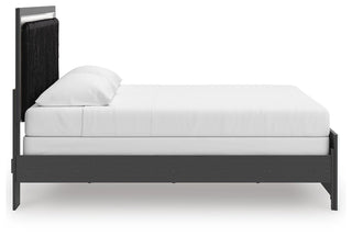 Zuraleus King Panel Bed, Dresser, Mirror and Nightstand