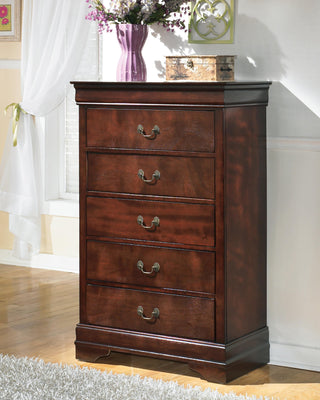 Alisdair King Sleigh Bed and Chest