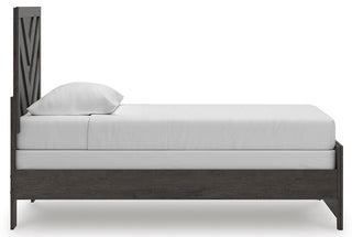 Prendonea Queen Panel Bed