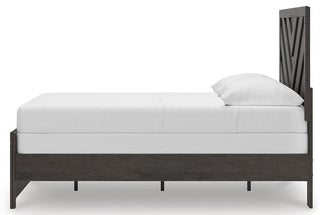 Prendonea Queen Panel Bed