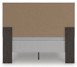 Prendonea Queen Panel Bed