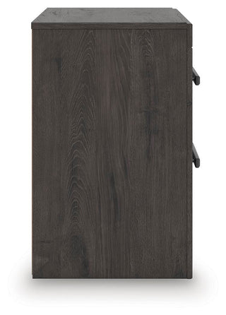 Prendonea Queen Panel Bed, Dresser, Mirror and Nightstand